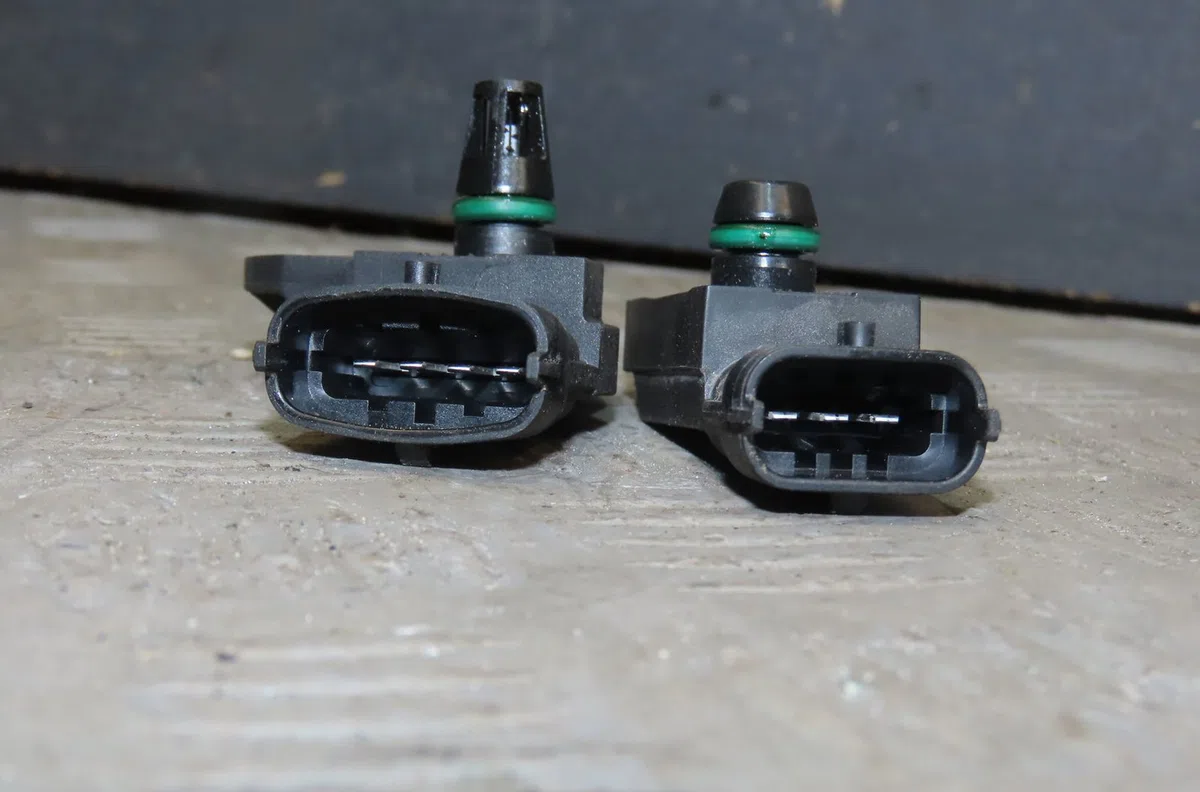 Debimetre air Fiat 500 (312_) 0.9 (312axg1a, 312.axg11) (2010) occasion