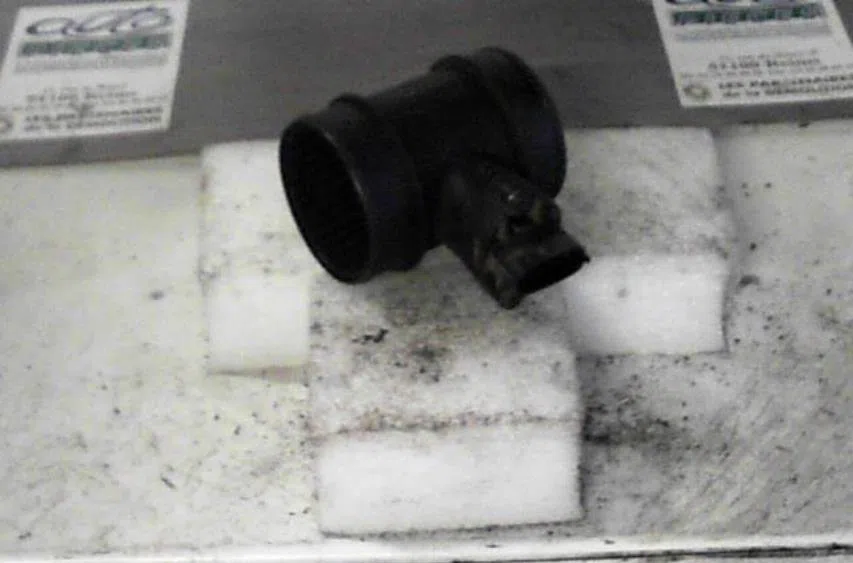 Debimetre air FIAT PUNTO 2  PUNTO 2 PHASE 2 occasion