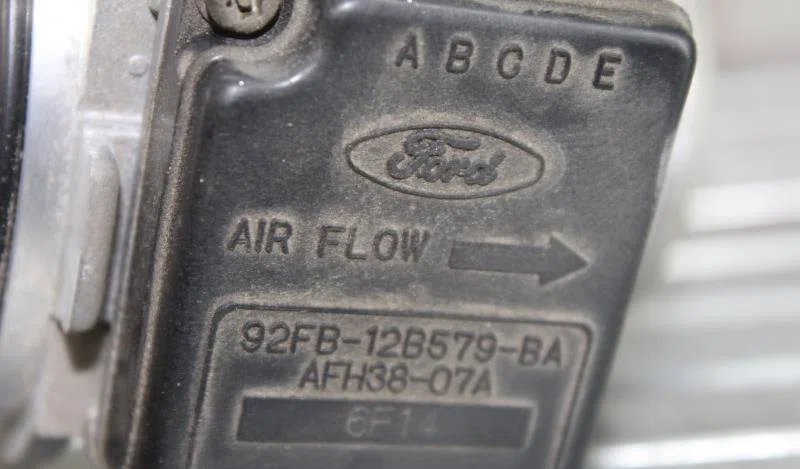 Debimetre air FORD ESCORT 5 PHASE 2 occasion