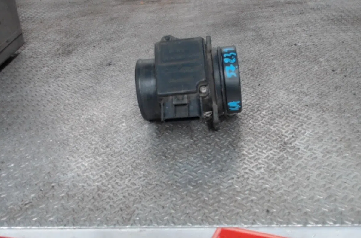 Debimetre air Ford KA (RB_) 1.3 i (1996-2008) occasion