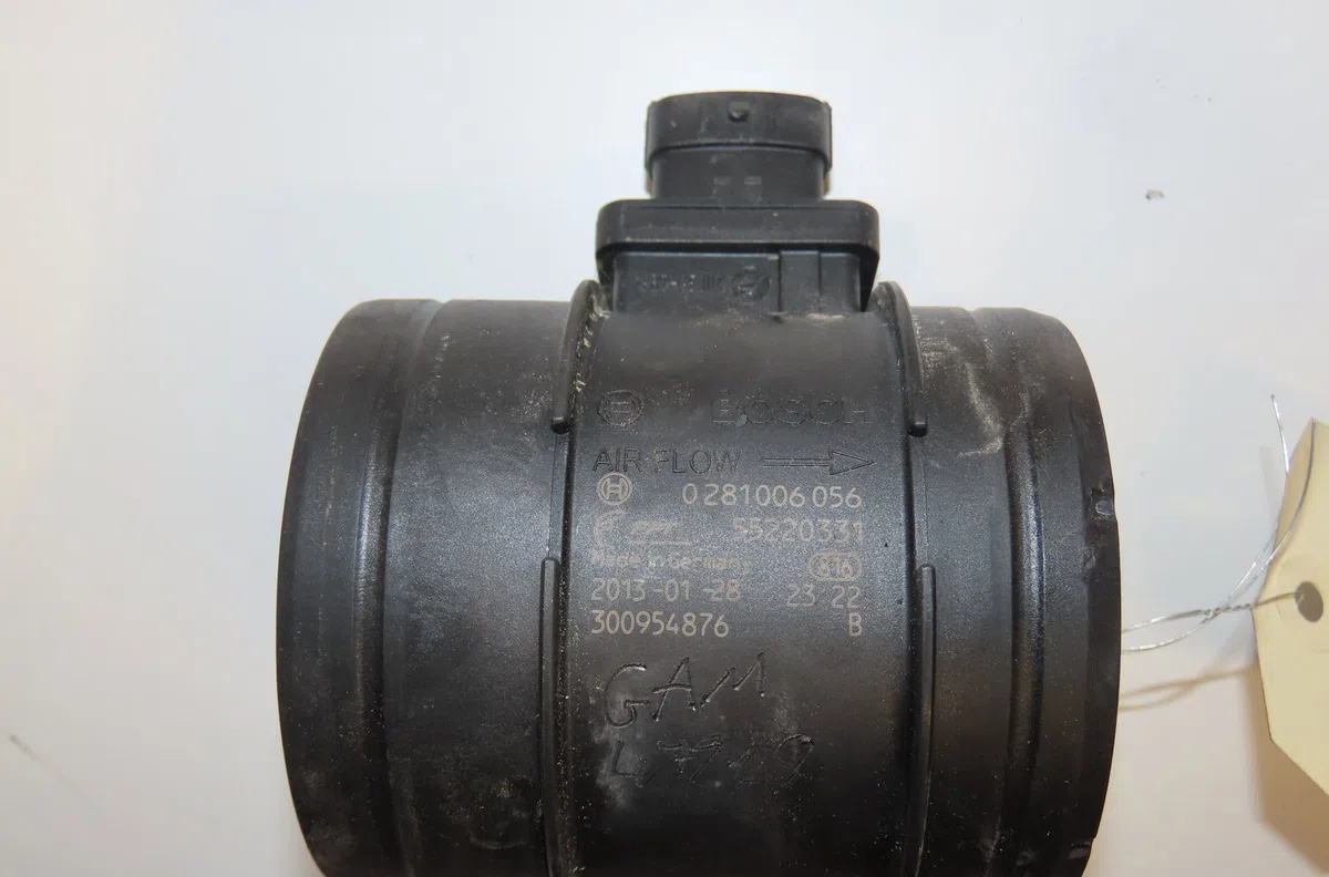 Debimetre air Iveco DAILY V Camionnette 35c17, 35s17, 40c17, 45c17, 50c17, 60c17, 65c17, 70c17 (2011-2014) occasion