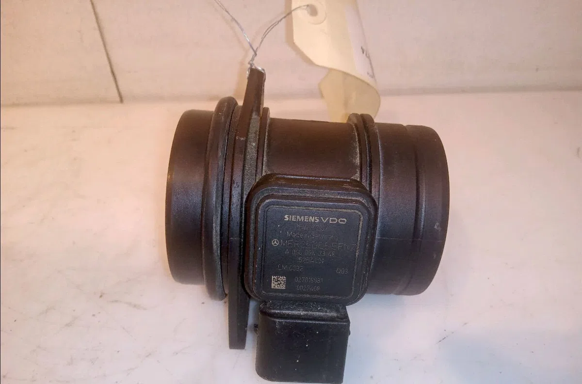 Debimetre air Mercedes-benz CLASSE A (W169) A 180 cdi (169.007, 169.307) (2004-2012) 5 portes occasion