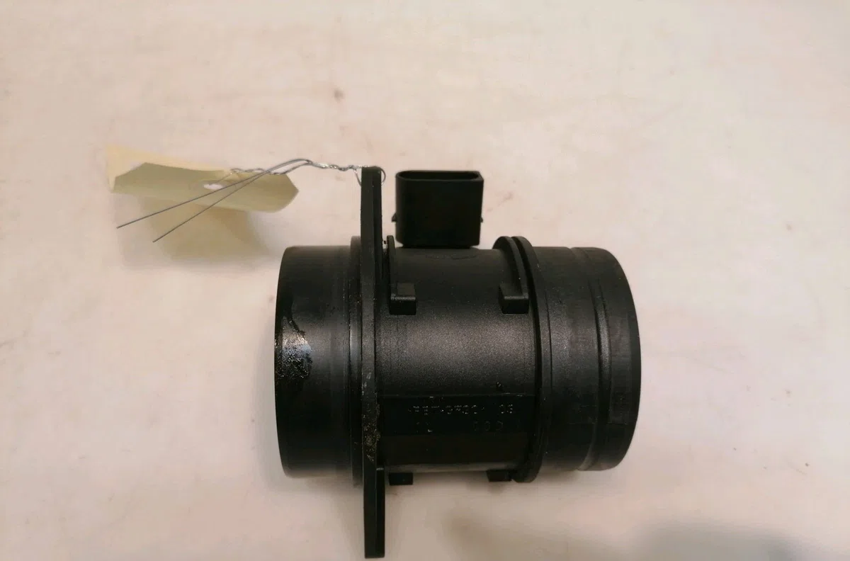Debimetre air Mercedes-benz CLASSE B Sports Tourer (W245) B 180 cdi (245.207) (2005-2011) 5 portes occasion