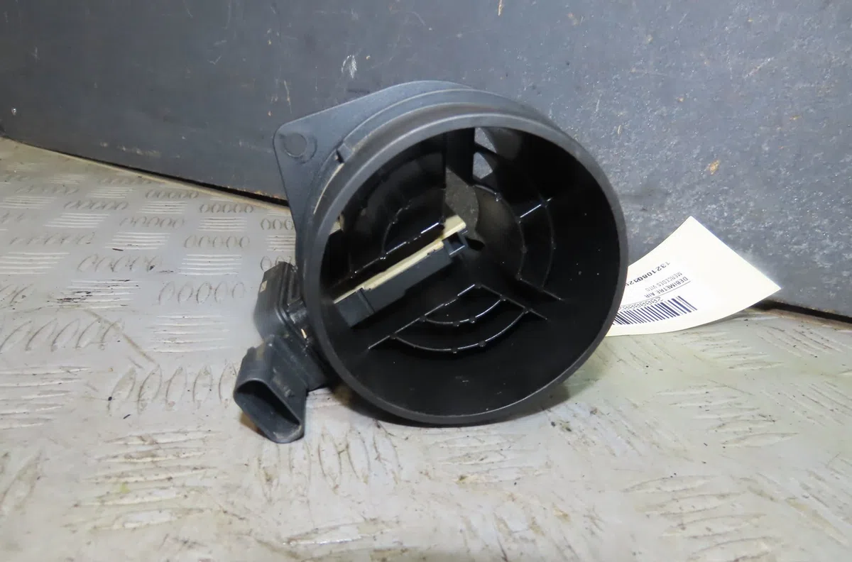 Debimetre air Mercedes-benz VITO Camionnette (W447) 109 cdi (447.601, 447.603, 447.605) (2014) occasion