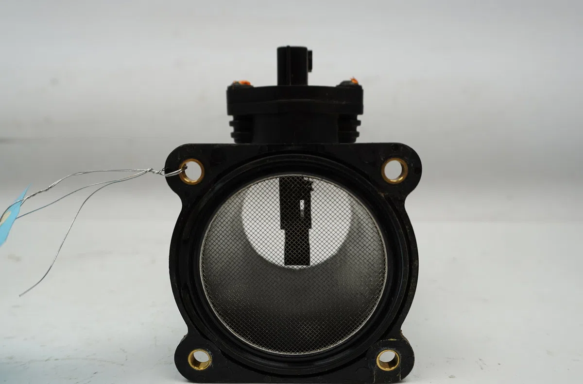 Debimetre air Nissan ALMERA II Hatchback (N16) 1.8 (2000-2002) occasion