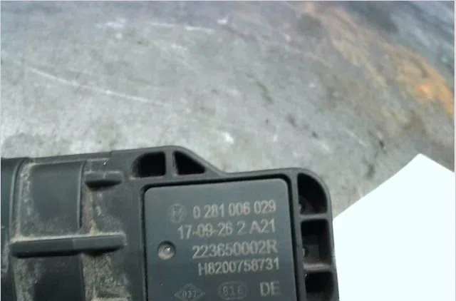 Debimetre air Nissan JUKE (F15) 1.2 dig-t (2014) occasion