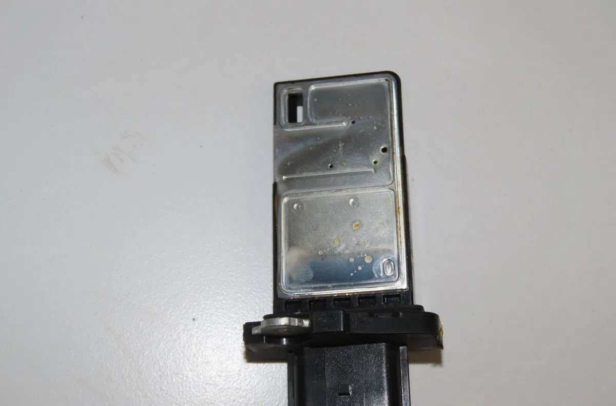 Debimetre air Nissan JUKE (F15) 1.6 dig-t 4x4 (2010) occasion