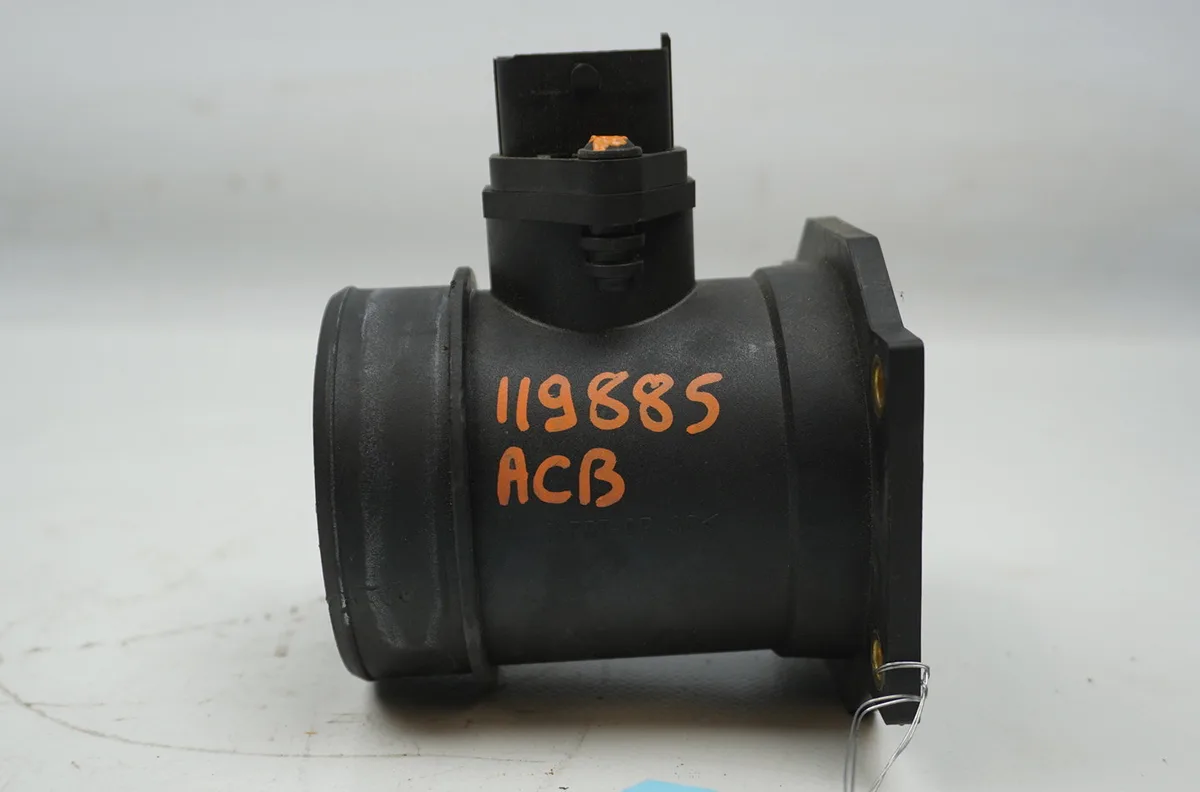 Debimetre air Nissan PRIMERA Hatchback (P11) 2.0 td (1996-2002) occasion