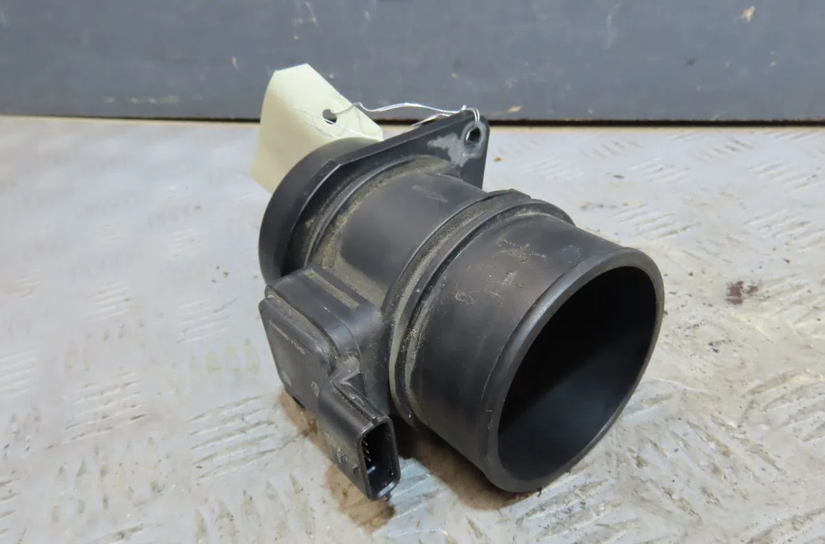 Debimetre air Nissan QASHQAI - QASHQAI 2 I (J10, NJ10, JJ10E) 1.5 dci (2010-2013) 5 portes occasion