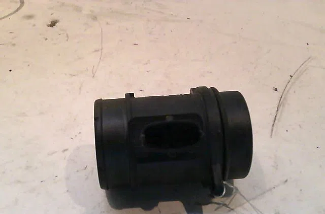 Debimetre air OPEL AGILA occasion