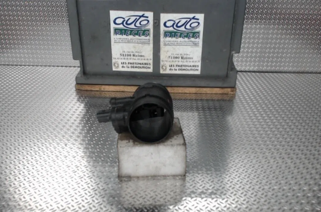 Debimetre air Opel CORSA D (S07) 1.0 (l08, l68) (2009-2014) 3 portes occasion