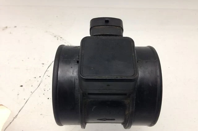 Debimetre air Opel ZAFIRA A Monospace (T98) 1.8 16v (f75) (1999-2000) occasion