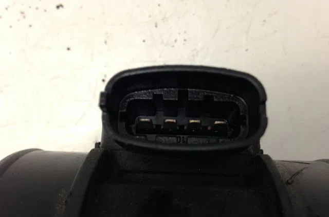 Debimetre air Opel ZAFIRA A Monospace (T98) 1.8 16v (f75) (1999-2000) occasion
