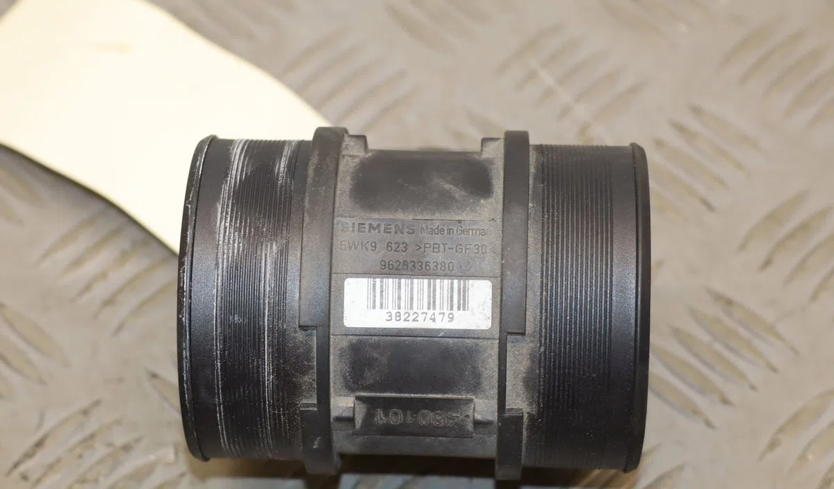 Debimetre air Peugeot 206 3-5 portes (2A-C) 2.0 hdi 90 (1999-2009) 5 portes occasion