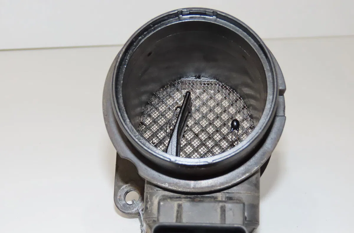 Debimetre air Peugeot 206 SW (2E-K) 1.4 hdi (2002-2007) 5 portes occasion