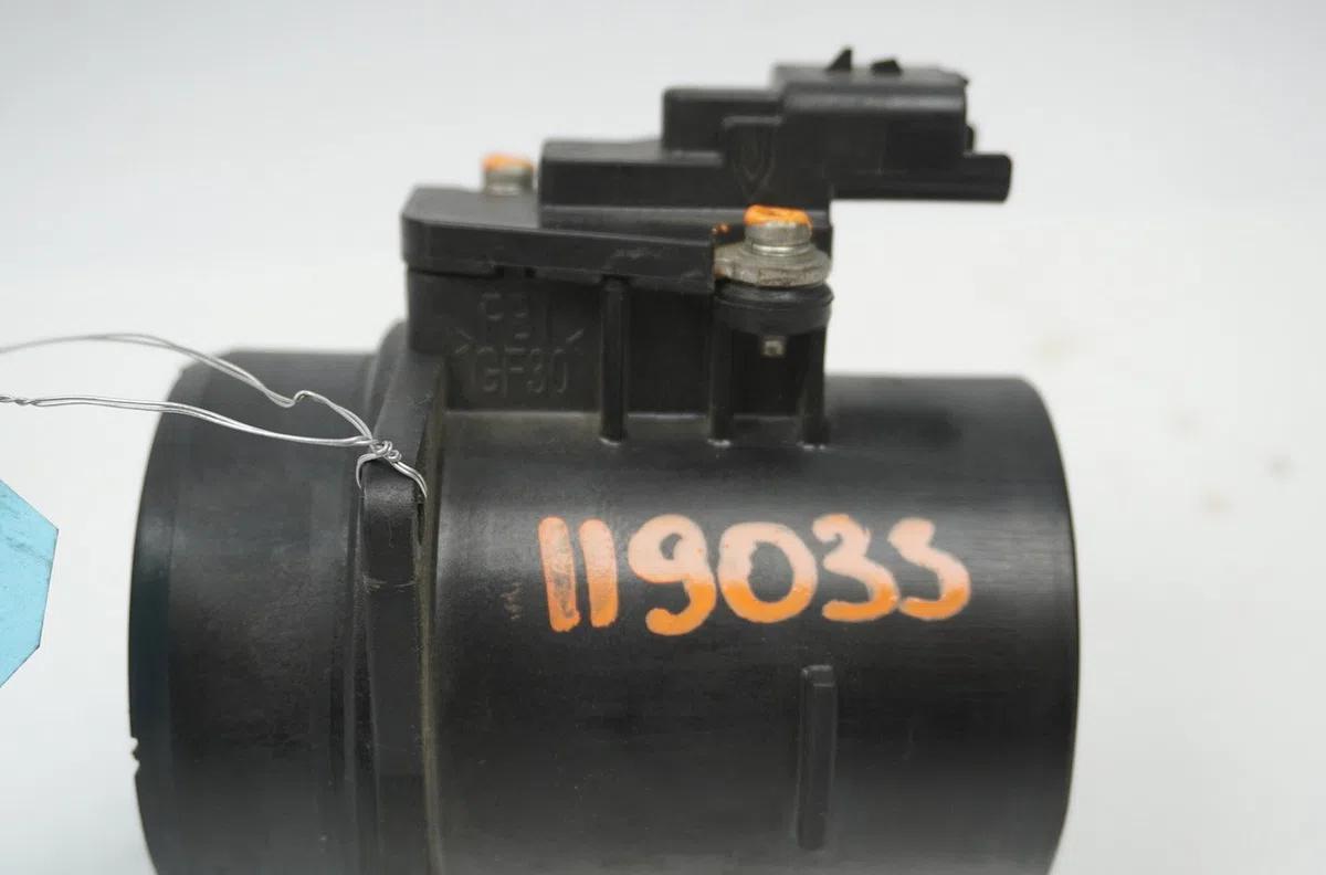 Debimetre air Peugeot 208 I (CA_, CC_) 1.4 hdi (2012) 3 portes occasion