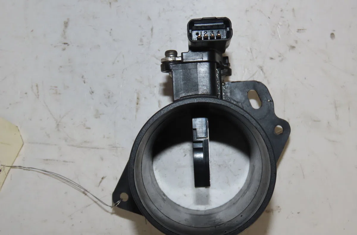 Debimetre air Peugeot 3008 SUV (MC_, MR_, MJ_, M4_) 2.0 bluehdi 150 (mjahxh, mjahxv, mjahxg, mjahsh, mjahrh,... (2016-20