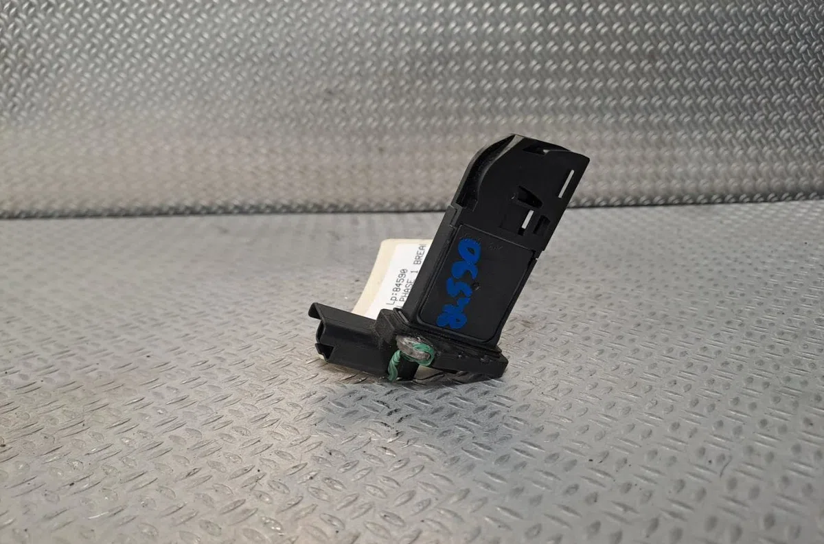 Debimetre air PEUGEOT 308 2 SW  308 2 SW PHASE 1 BREAK occasion
