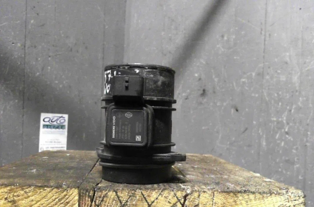 Debimetre air Renault CLIO III (BR0-1, CR0-1) 1.5 dci (br17, cr17) (2005-2012) 5 portes occasion