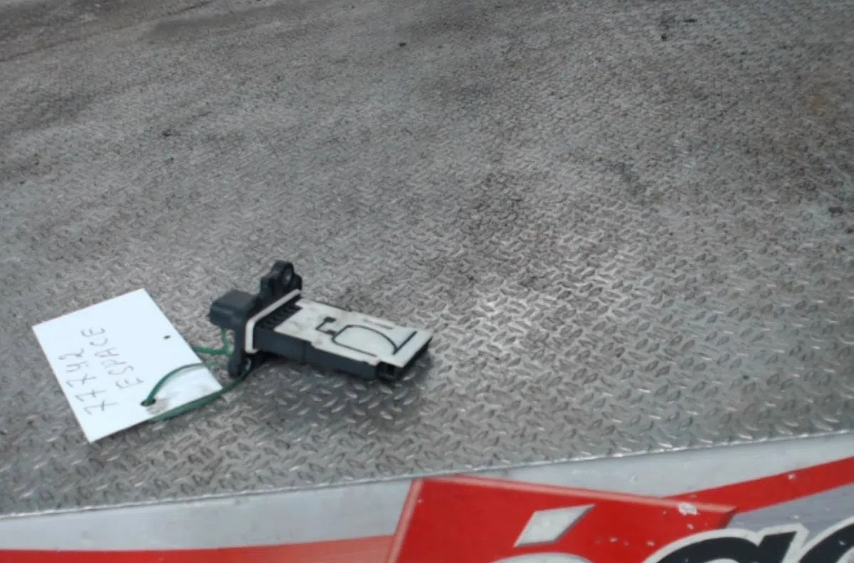 Debimetre air RENAULT ESPACE 5  ESPACE 5 occasion