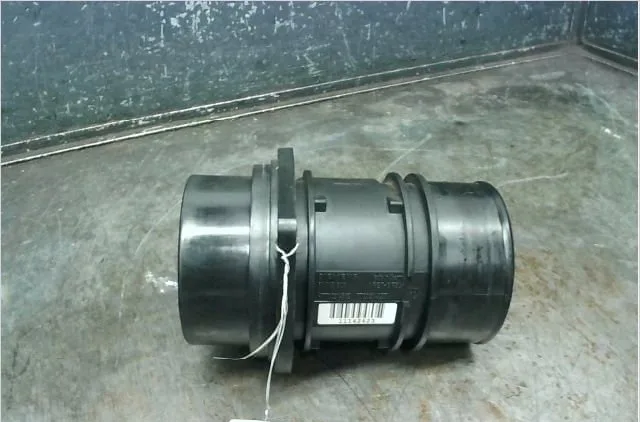 Debimetre air Renault LAGUNA II (BG0-1_) 1.9 dci (bg1a, bg1v) (2005-2007) occasion