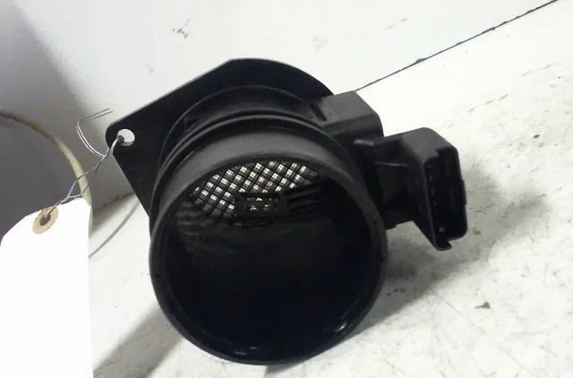 Debimetre air RENAULT LAGUNA occasion