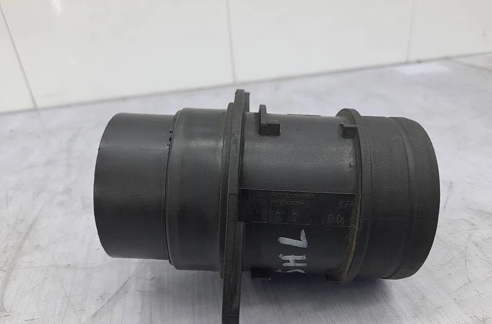 Debimetre air RENAULT MEGANE 1 PHASE 2 occasion