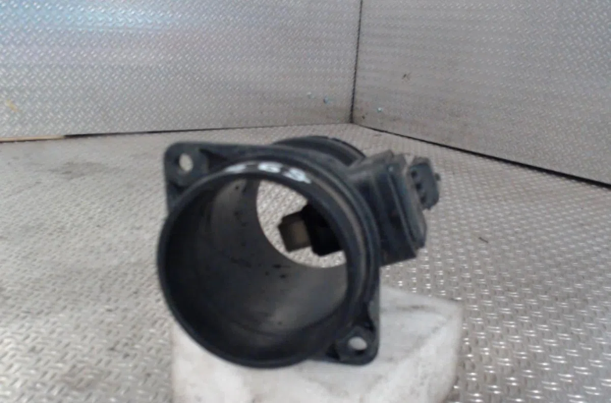 Debimetre air RENAULT MEGANE 3  MEGANE 3 PHASE 2 occasion