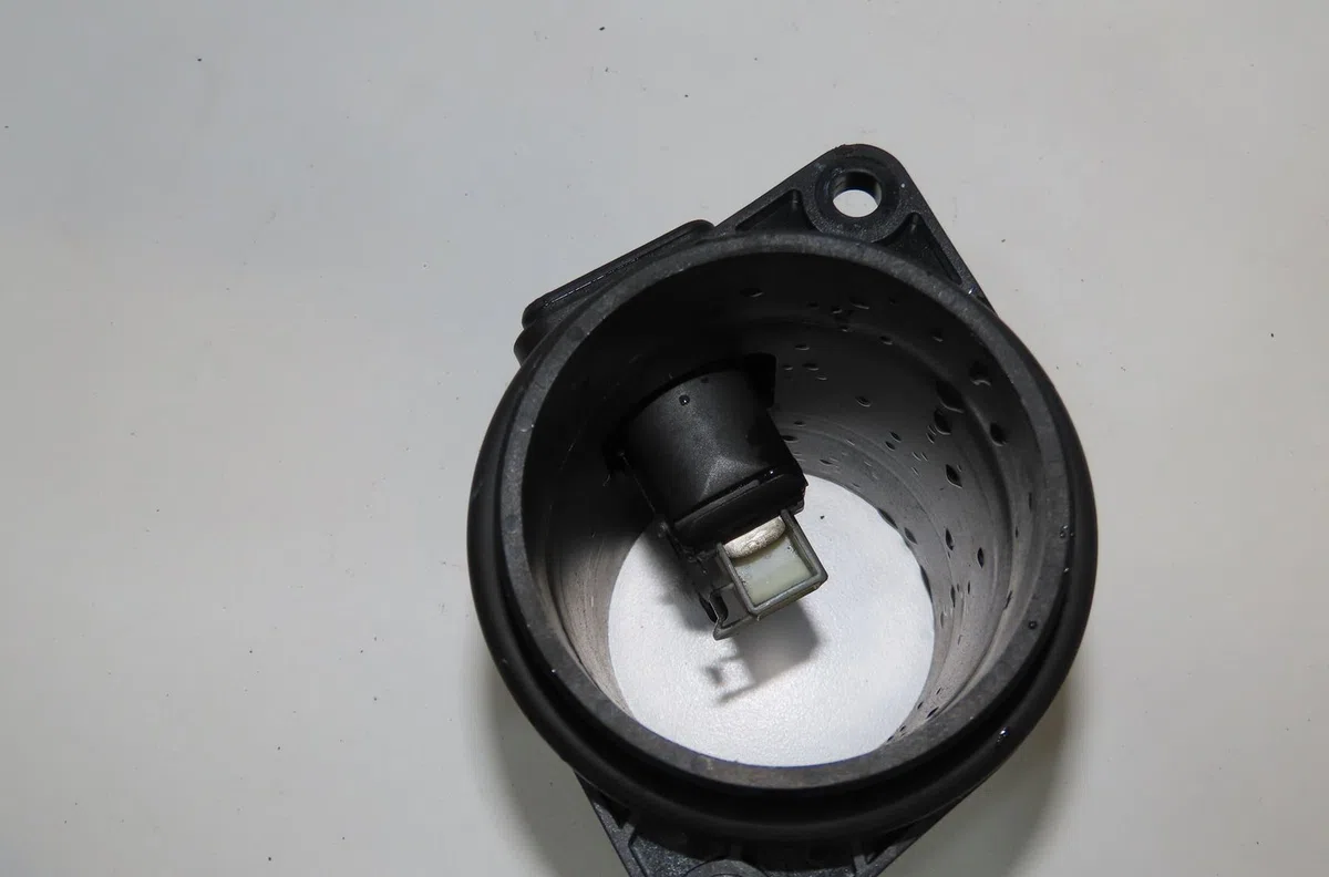 Debimetre air Renault MEGANE II Break (KM0-1_) 1.5 dci (km16) (2007-2009) occasion