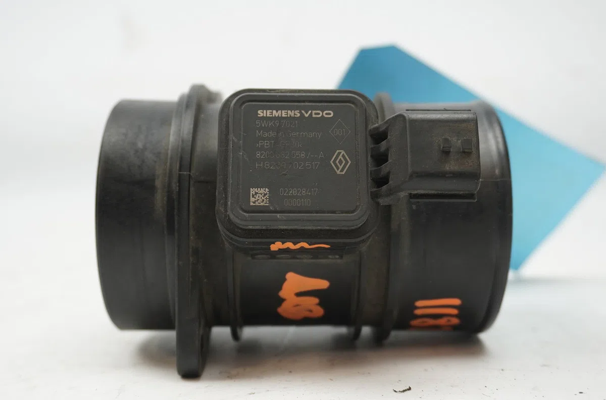 Debimetre air Renault MEGANE III 3-5 portes (BZ0-1_, B3_) 1.5 dci (2009) 5 portes occasion