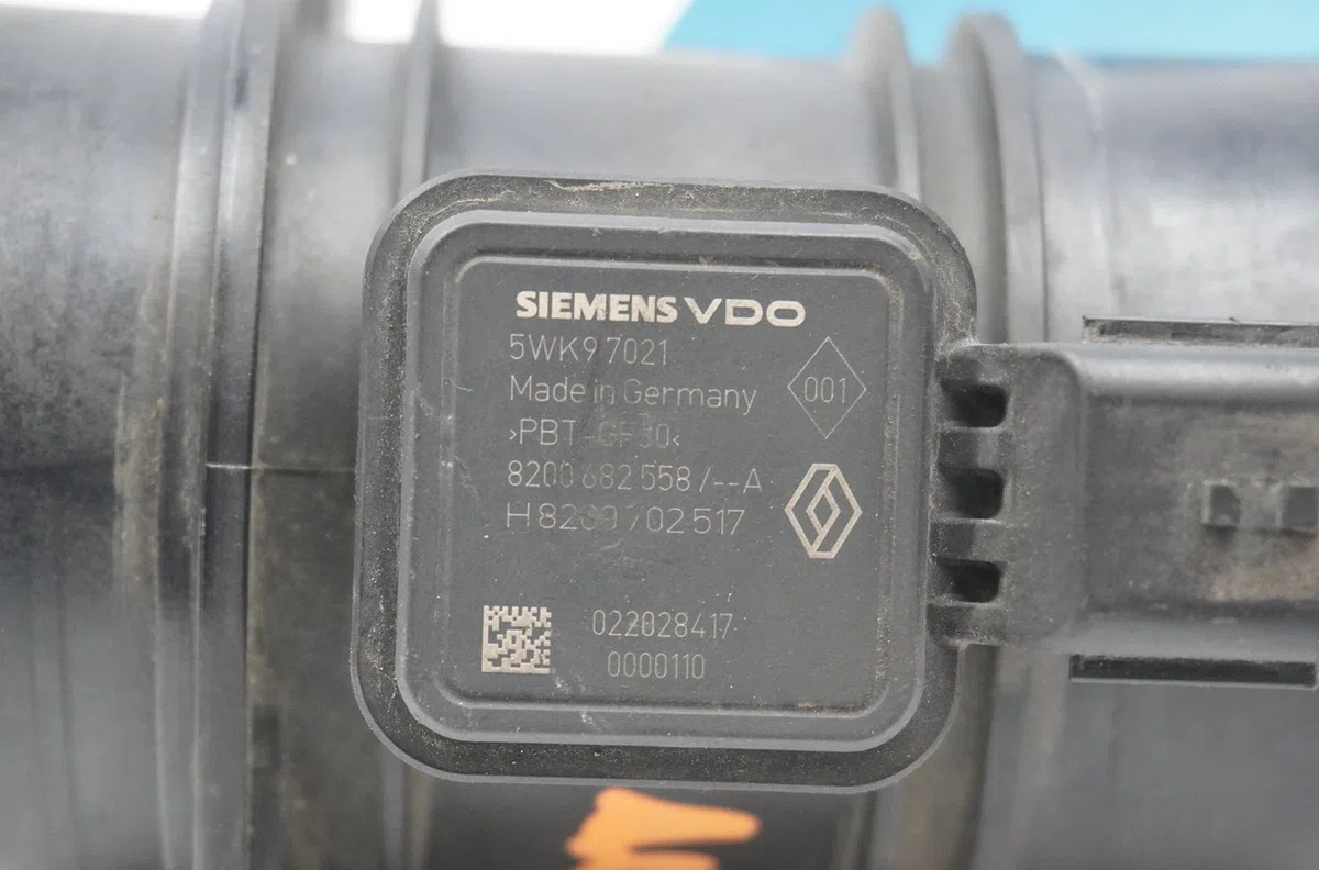 Debimetre air Renault MEGANE III 3-5 portes (BZ0-1_, B3_) 1.5 dci (2009) 5 portes occasion