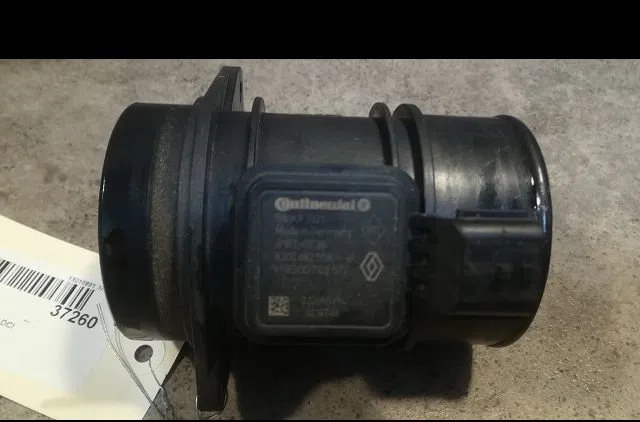 Debimetre air Renault MEGANE III 3-5 portes (BZ0-1_, B3_) 1.5 dci (bz1g, bz1w, bz0r) (2013-2015) 5 portes occasion