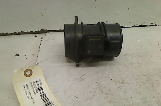 Debimetre air Renault MEGANE III 3-5 portes (BZ0-1_, B3_) 1.6 dci (bz00, bz12, bz13) (2011-2015) 5 portes occasion