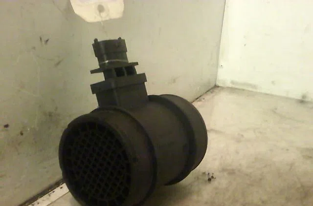 Debimetre air SAAB 9-3 II 2007 occasion