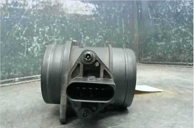 Debimetre air Seat ALTEA (5P1) 1.9 tdi (2004) 5 portes occasion