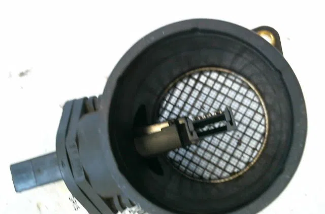 Debimetre air SKODA OCTAVIA occasion