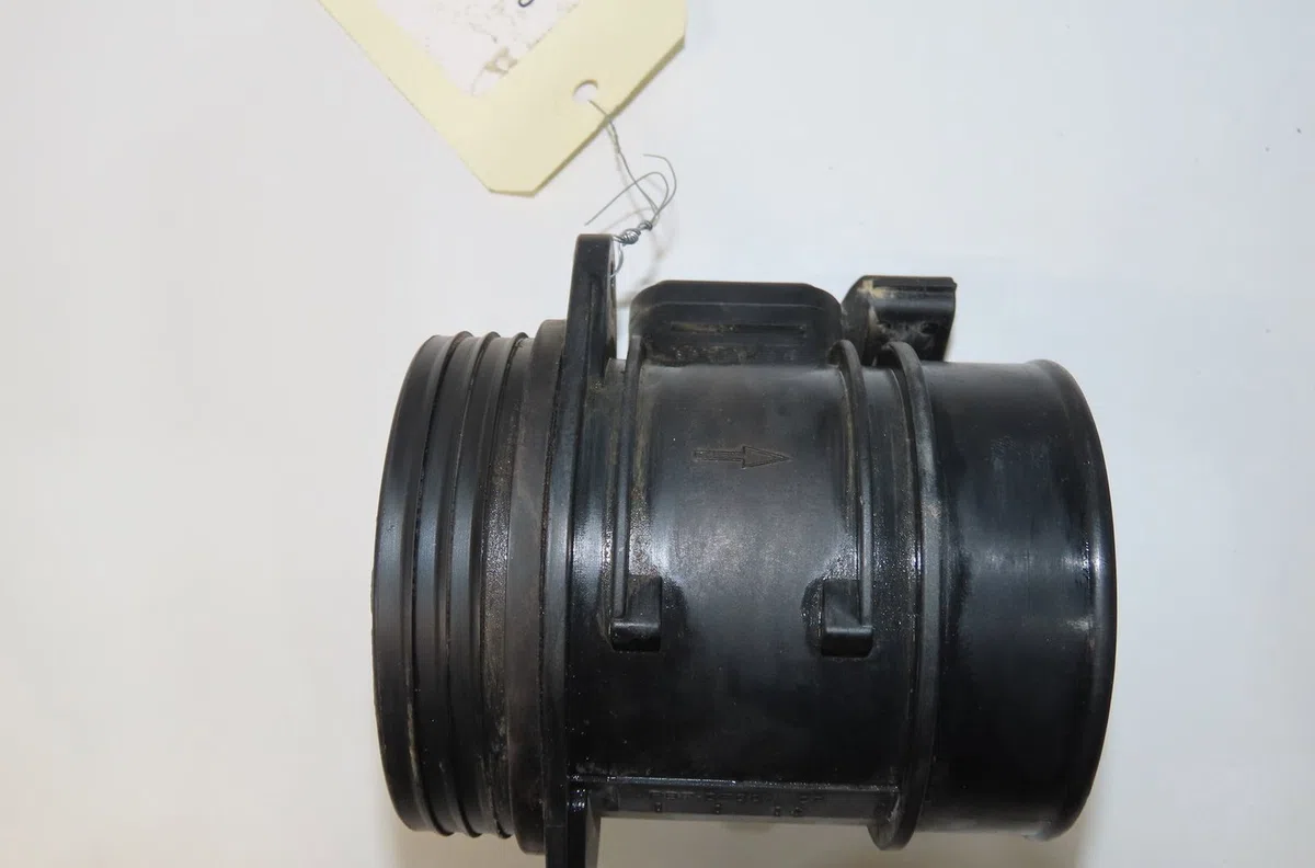 Debimetre air Suzuki GRAND VITARA II (JT, TE, TD) 1.9 ddis traction intégrale (jt419, td44, jb419wd,... (2005-2015) occa