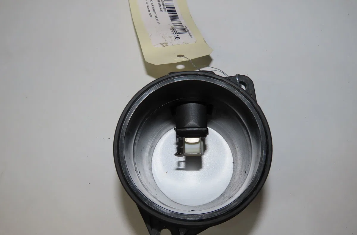 Debimetre air Suzuki GRAND VITARA II (JT, TE, TD) 1.9 ddis traction intégrale (jt419, td44, jb419wd,... (2005-2015) occa