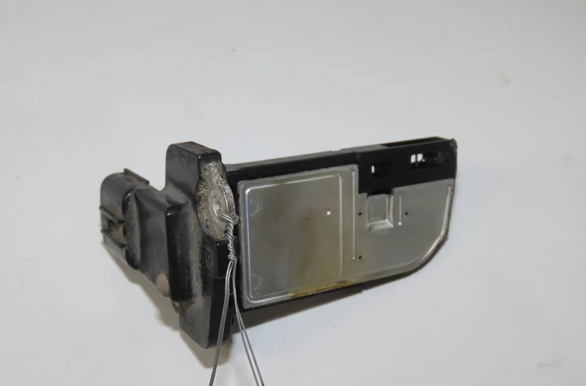 Debimetre air Toyota AURIS (_E15_) 1.4 d-4d (nde150_) (2007-2012) 3 portes occasion