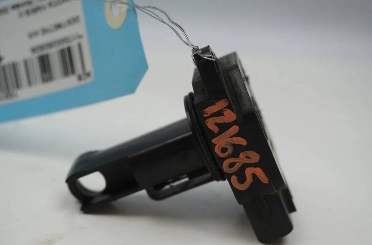 Debimetre air Toyota YARIS (_P9_) 1.4 d-4d (nlp90_) (2005-2012) occasion