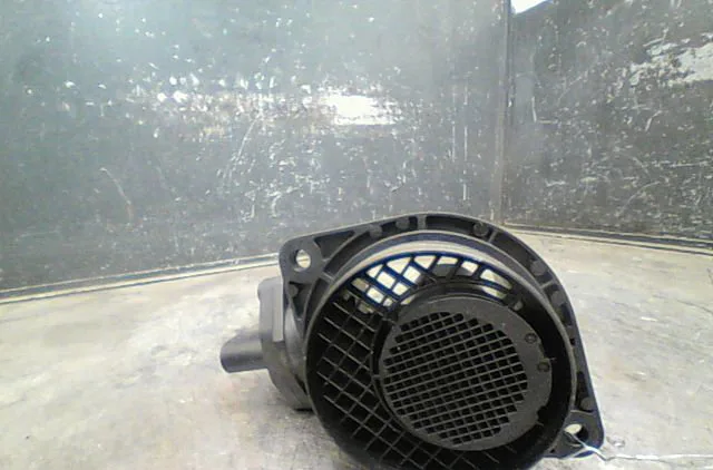 Debimetre air Volkswagen GOLF V Variant (1K5) 1.9 tdi (2007-2009) occasion