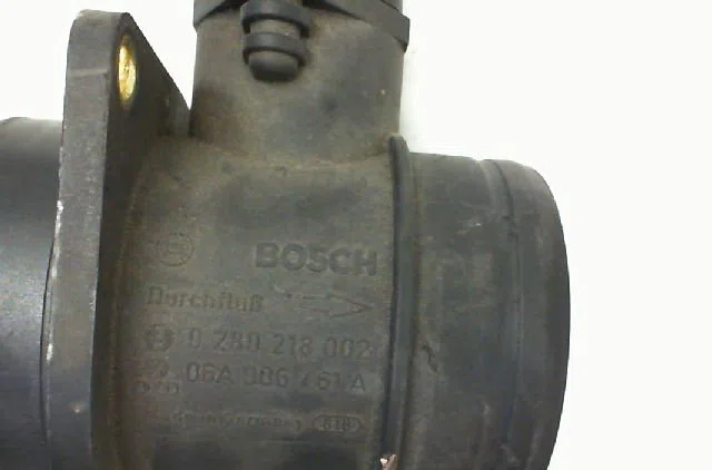 Debimetre air VOLKSWAGEN NEW BEETLE I Phase 1 01-1999--10-2005 1.9 TDI 90ch occasion