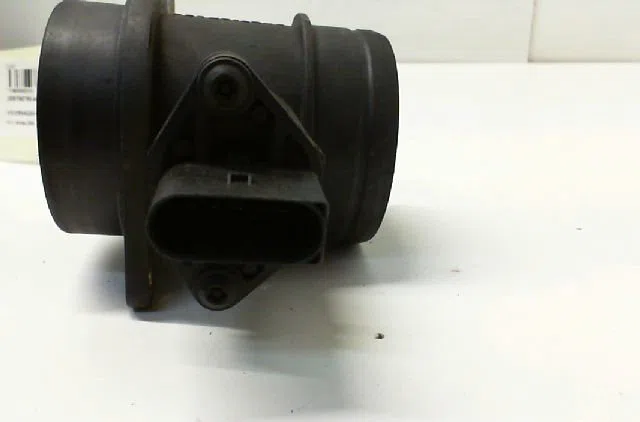 Debimetre air VOLKSWAGEN NEW BEETLE I Phase 1 01-1999--10-2005 1.9 TDI 90ch occasion