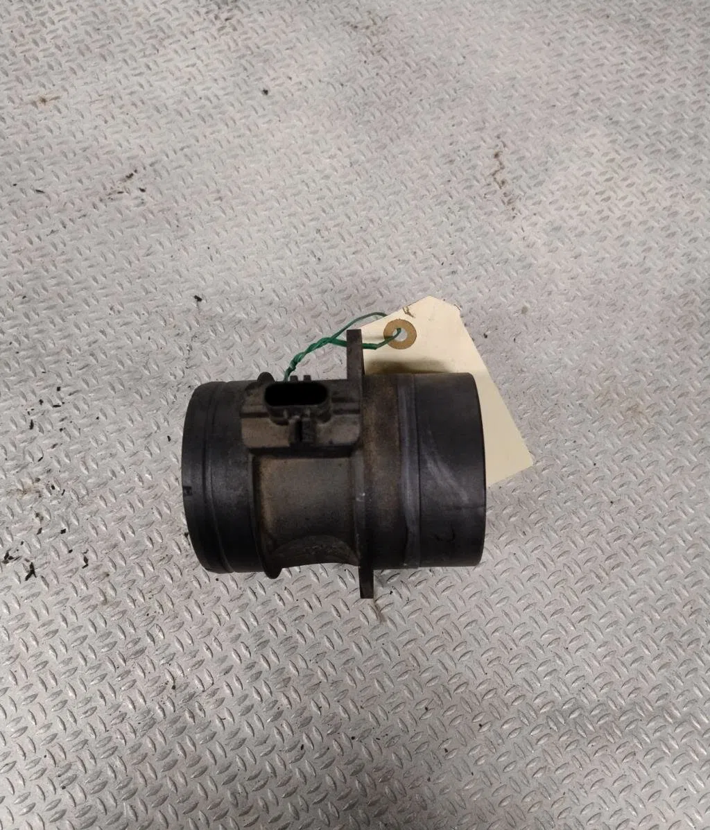 Debimetre air VOLKSWAGEN PASSAT 5  PASSAT 5 CC COUPE occasion