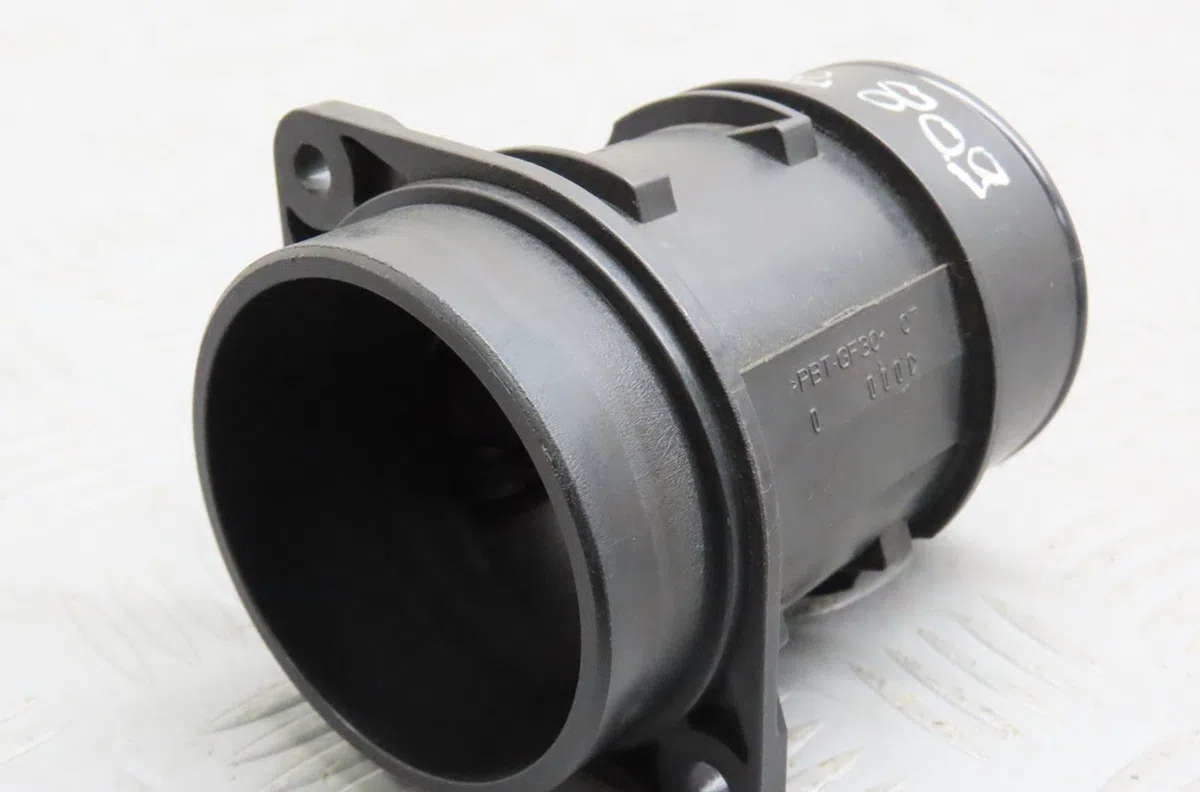 Debimetre air Volkswagen POLO V (6R1, 6C1) 1.2 (2009) occasion