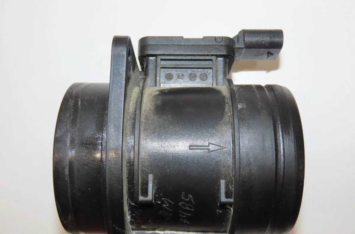 Debimetre air Volkswagen POLO V (6R1, 6C1) 1.4 tdi (2014) occasion