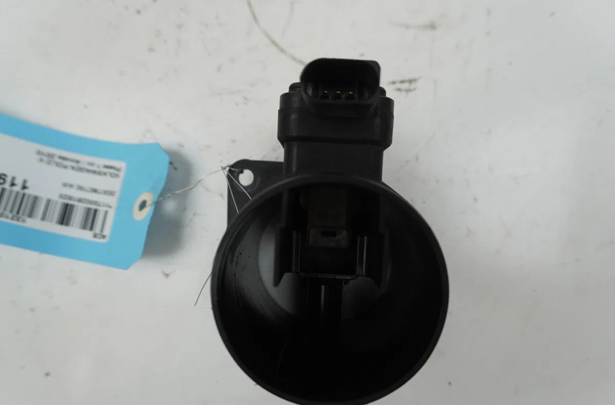 Debimetre air Volkswagen POLO V (6R1, 6C1) 1.6 tdi (2009) 5 portes occasion