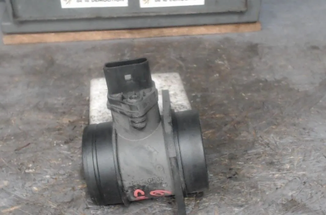 Debimetre air Volkswagen SHARAN (7M8, 7M9, 7M6) 1.9 tdi (1996-2000) 5 portes occasion