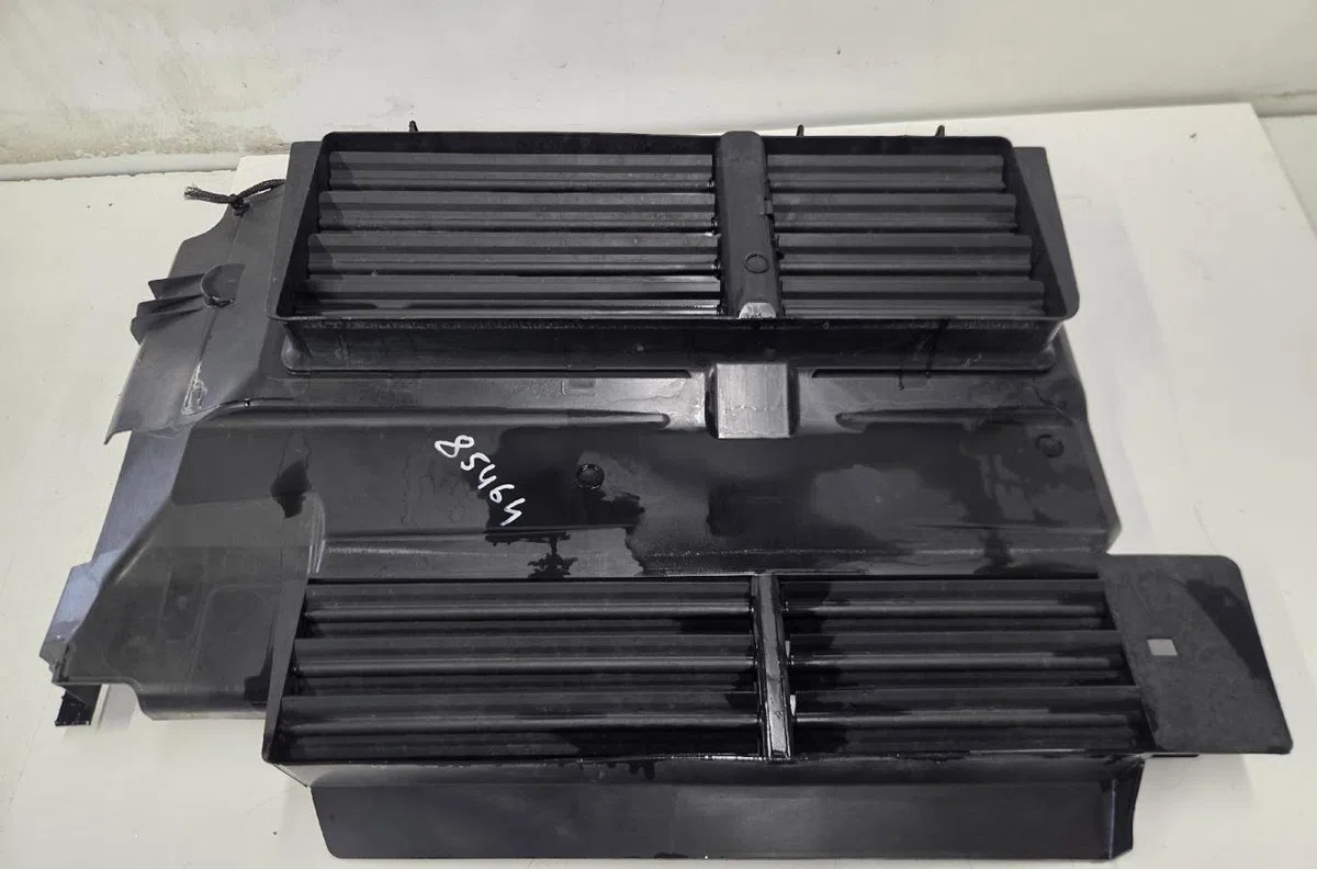 Deflecteur hayon FORD FOCUS 3 PHASE 2 occasion