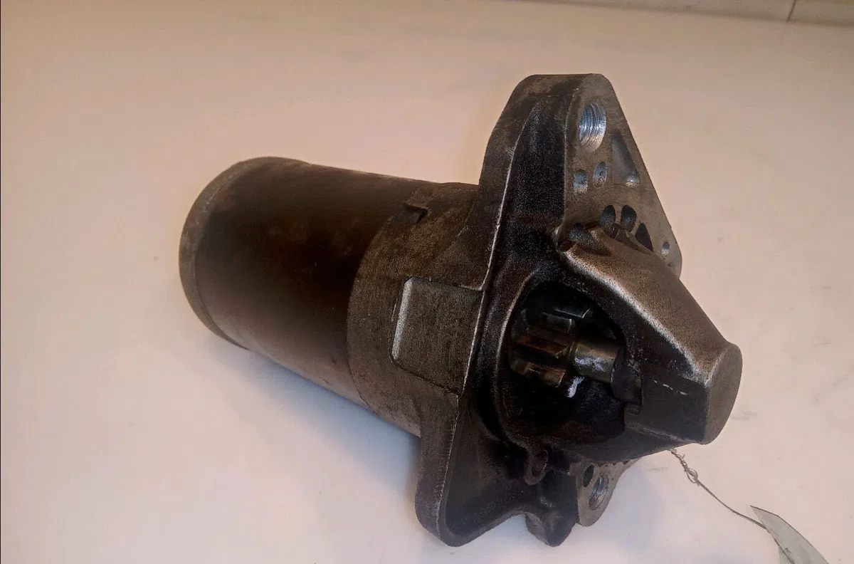 Démarreur Renault CLIO III (BR0-1, CR0-1) 1.6 16v (br05, br0b, br0y, br15, br1j, br1m, br1y, cr0b,... (2005-2014) 5 port